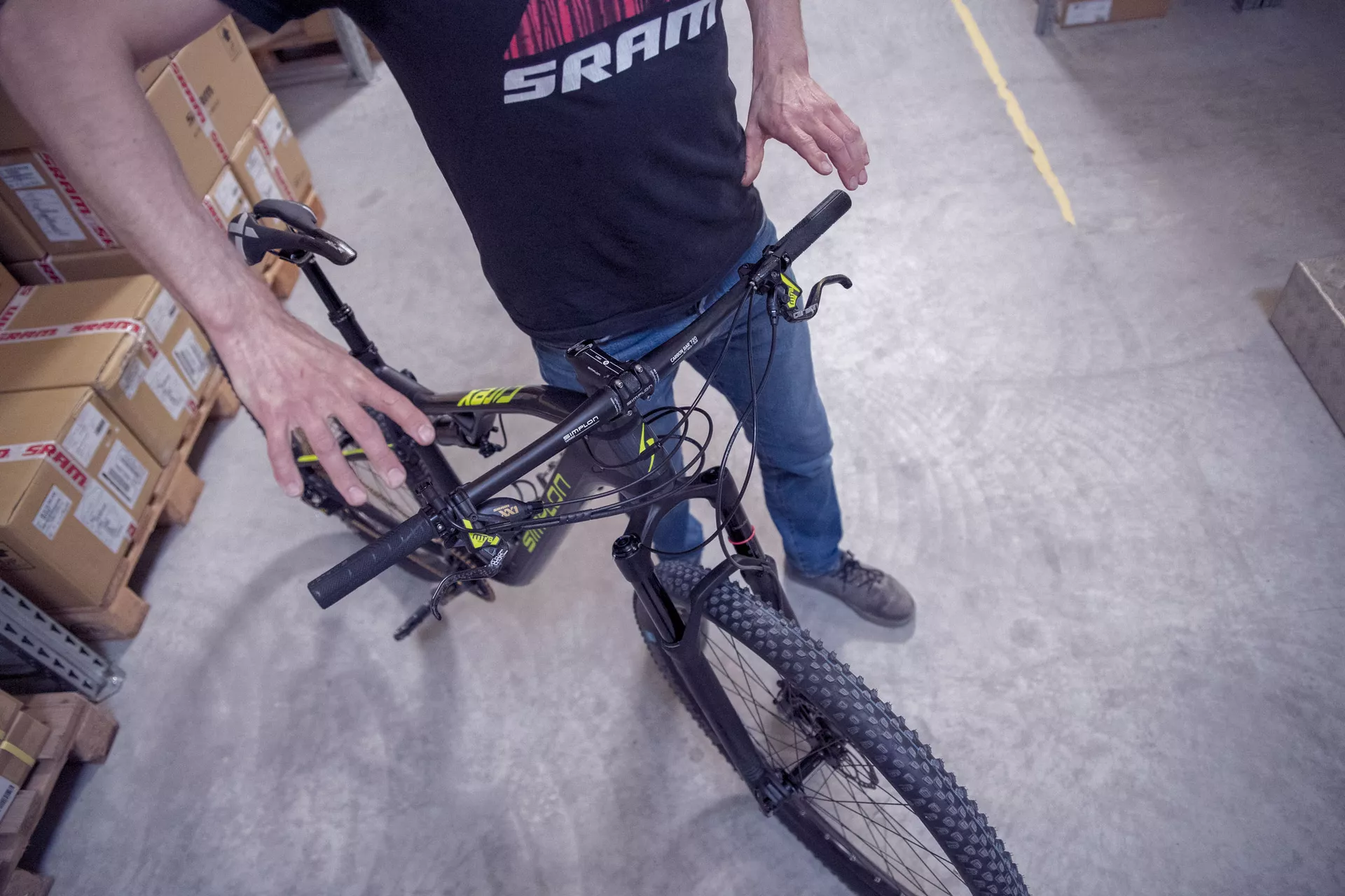 setting mountain bike suspension