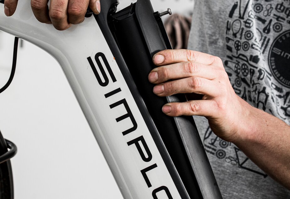 fahrrad ebike länger standzeit akku voll oder